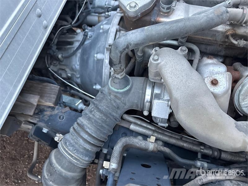 Isuzu NPR Kofferaufbau