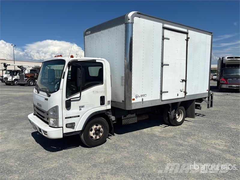 Isuzu NPR Furgons