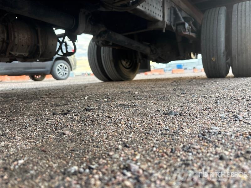Isuzu NPR Kofferaufbau