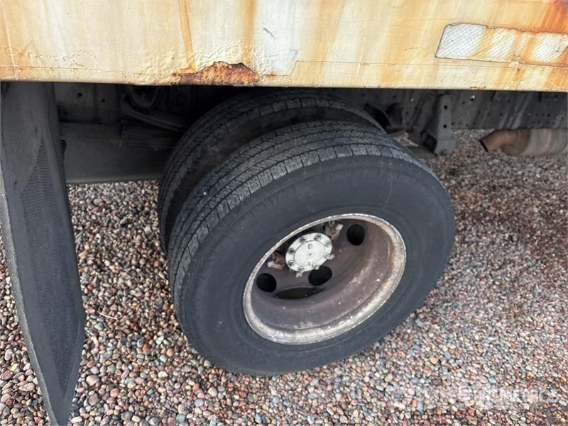 Isuzu NPR Kiper tovornjaki
