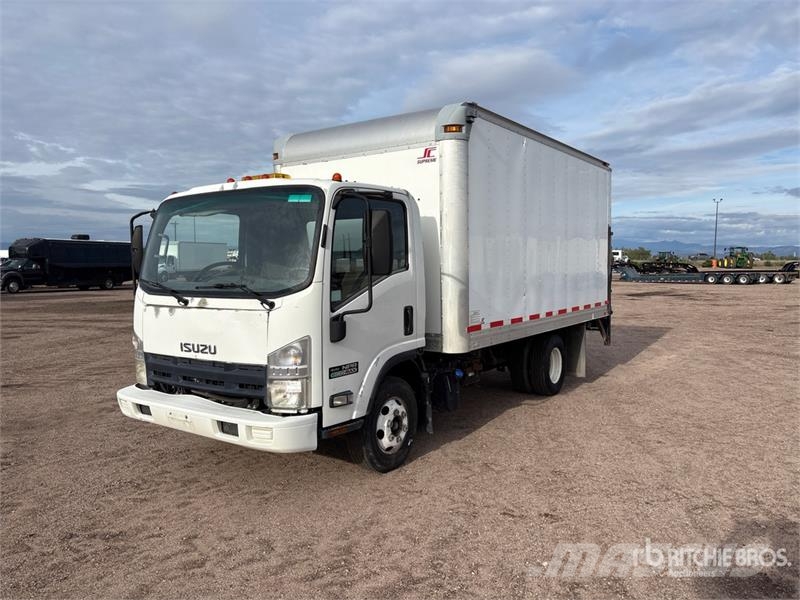 Isuzu NPR Camiones caja cerrada