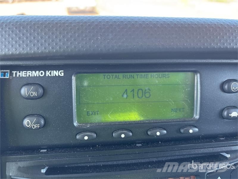 Isuzu NPR شاحنات بدرجة حرارة قابلة للضبط