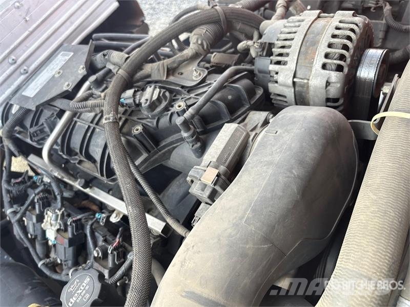 Isuzu NPR HD Umpikorikuorma-autot