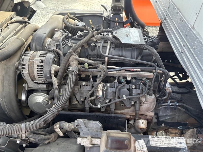 Isuzu NPR HD Umpikorikuorma-autot