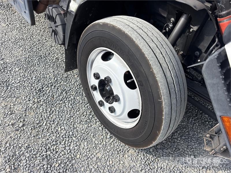 Isuzu NQR Hűtős