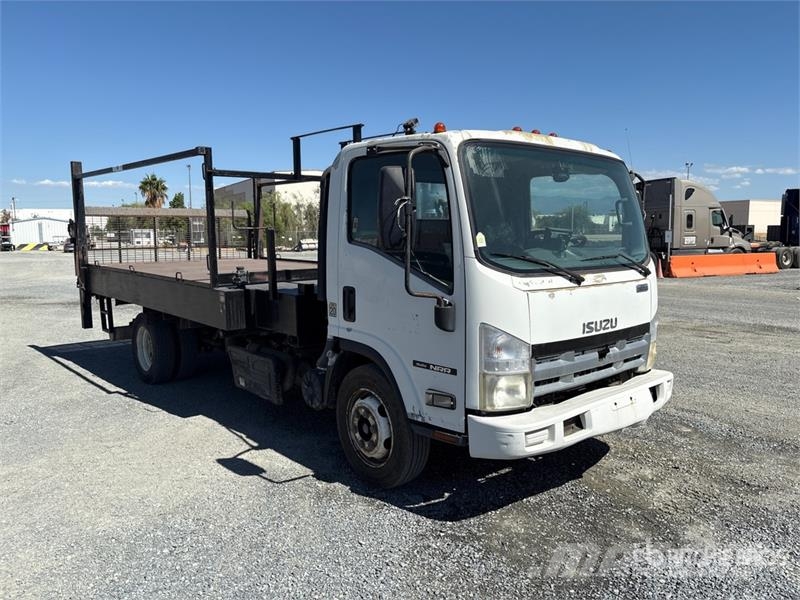 Isuzu NQR 4x2 Portable Restroom Service Truck 기타 트럭