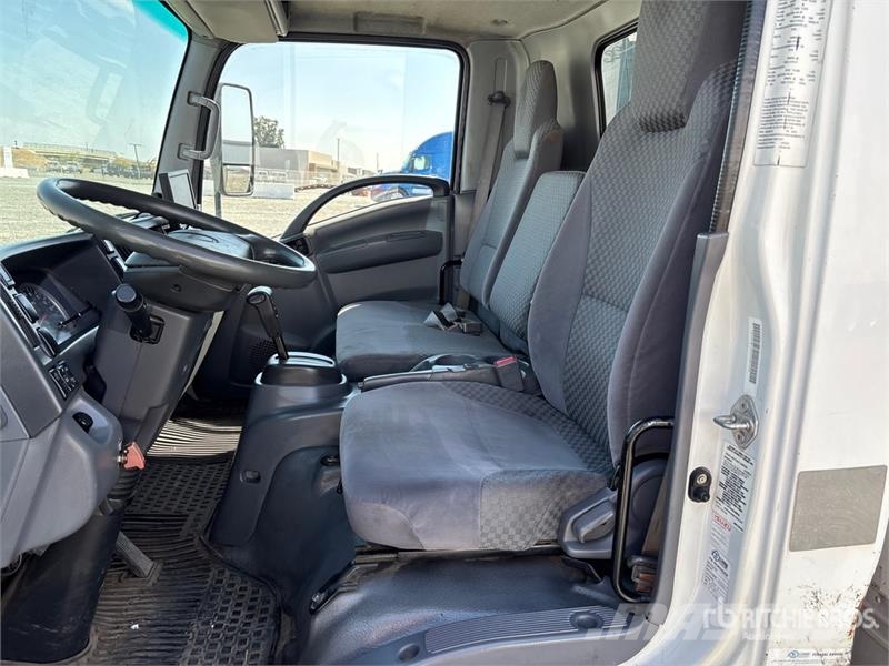 Isuzu NRR 온도 조절식 트럭