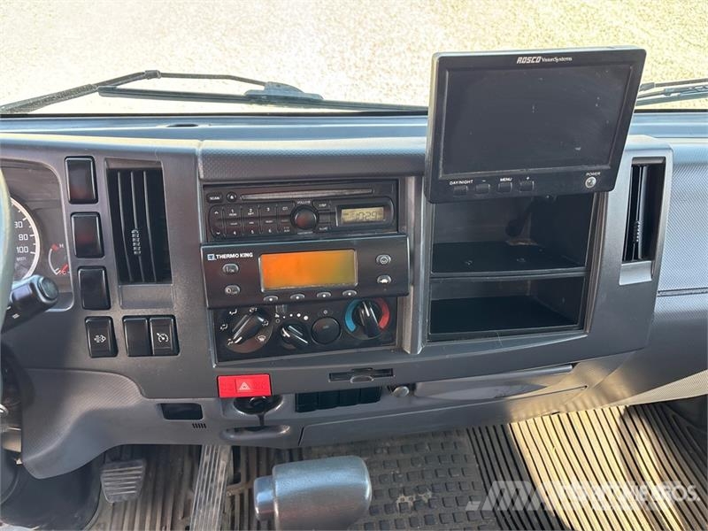 Isuzu NRR 온도 조절식 트럭