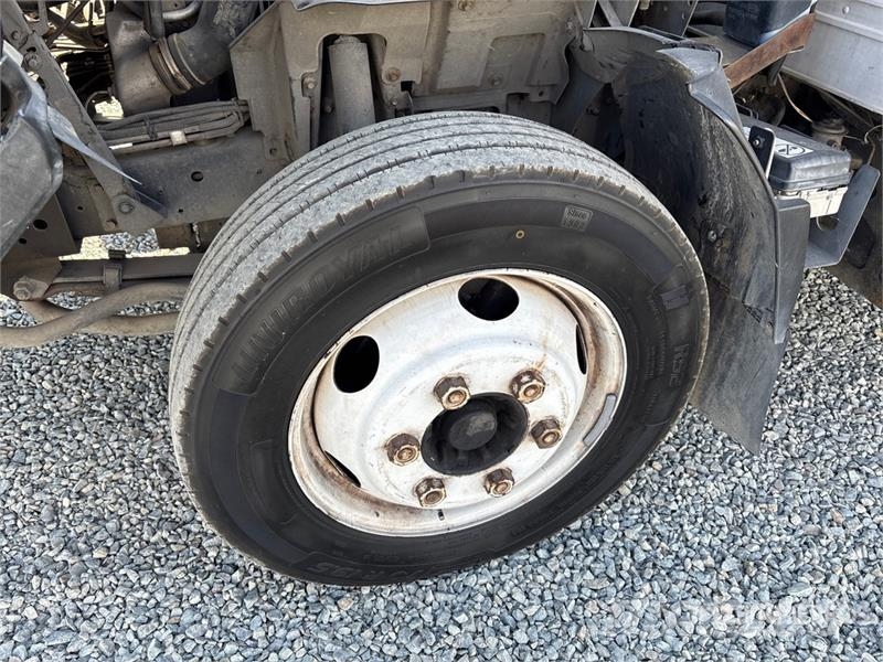 Isuzu NRR 온도 조절식 트럭