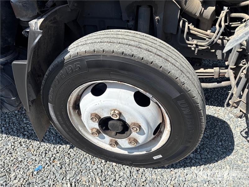 Isuzu NRR 온도 조절식 트럭