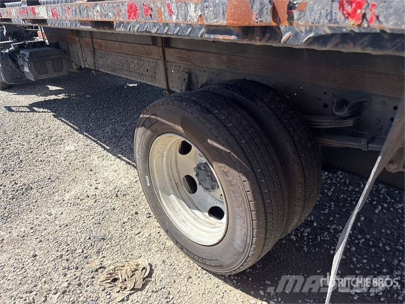 Isuzu NRR 4x2 Flatbed Truck شاحنات مسطحة/مفصلية الجوانب
