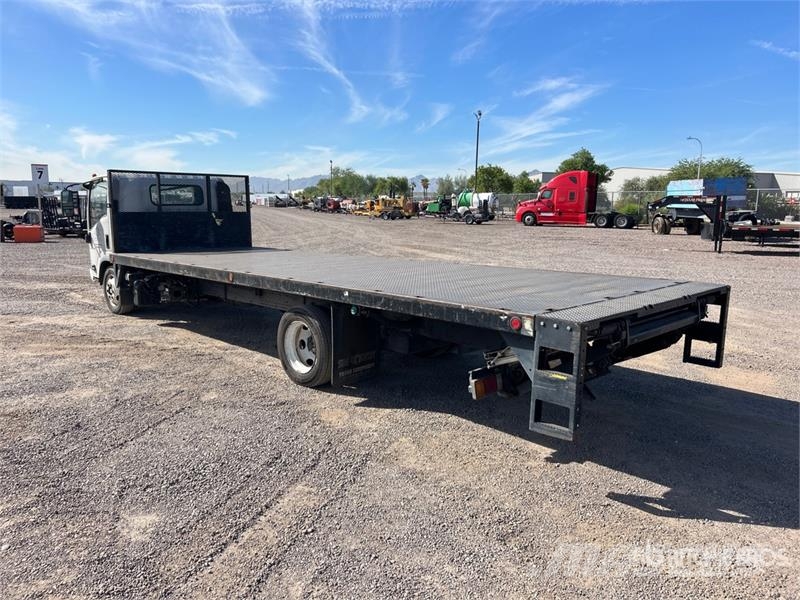 Isuzu NRR 4x2 Flatbed Truck Pritschenwagen/Pritschenwagen mit Seitenklappe