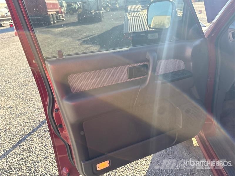 Isuzu Trooper 4WD SUV Automobili