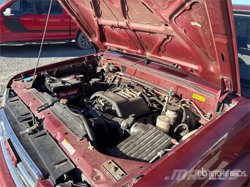 Isuzu Trooper 4WD SUV Automobili
