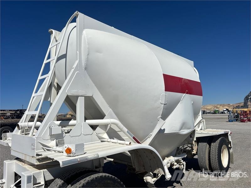  J & L 570 cft Pup Pneumatic Bulk Trailer Прочие прицепы