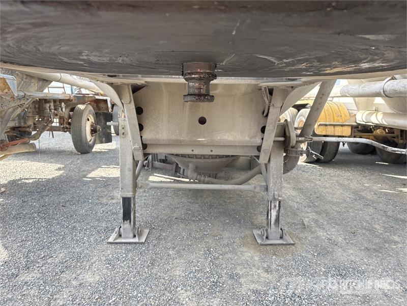 J & L Pneumatic Bulk Trailer Altri rimorchi
