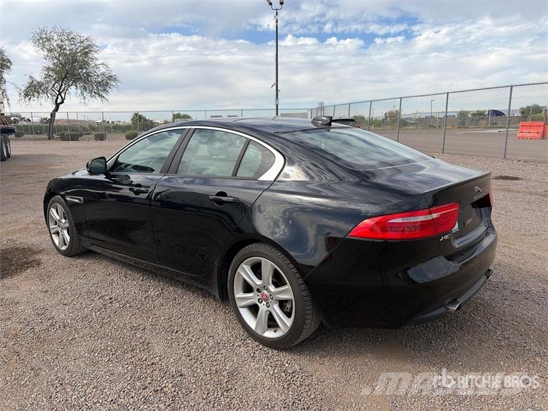 Jaguar XE Automobile سيارات