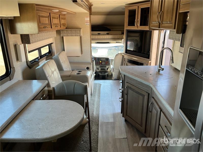 Jayco Seneca 37HJ Motor Home Avtodomi in počitniške prikolice
