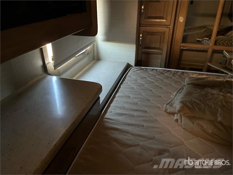 Jayco Seneca 37HJ Motor Home Avtodomi in počitniške prikolice
