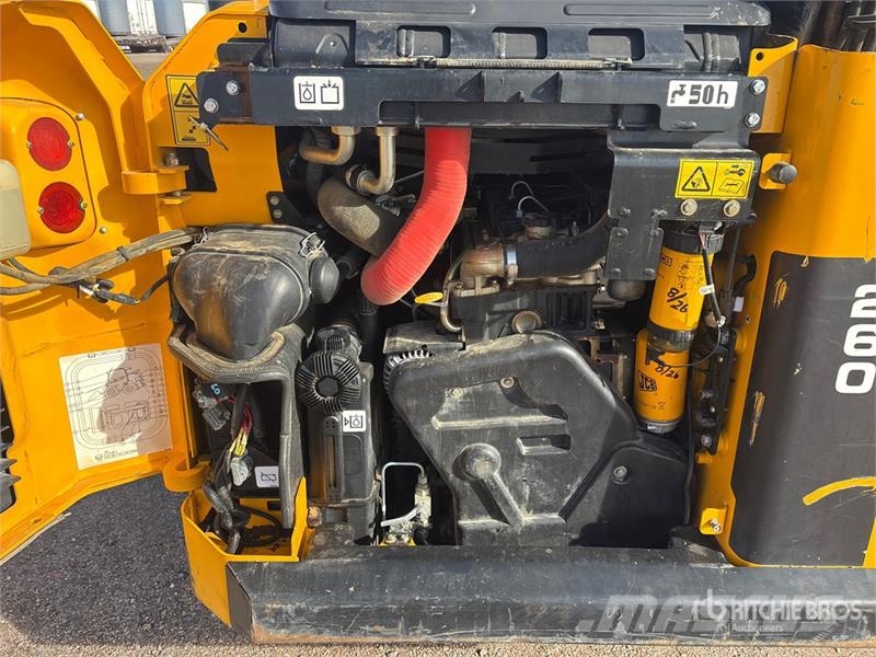 JCB 260 Skid steer loaders