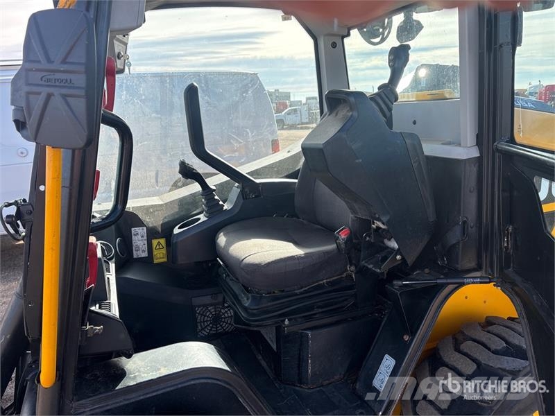 JCB 260T لوادر انزلاقية التوجيه