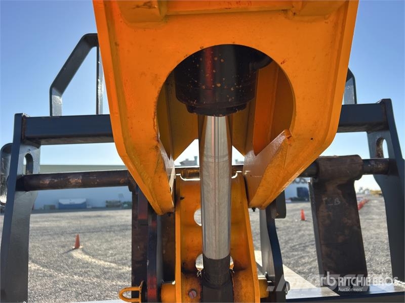 JCB 507-42 텔러 핸들러
