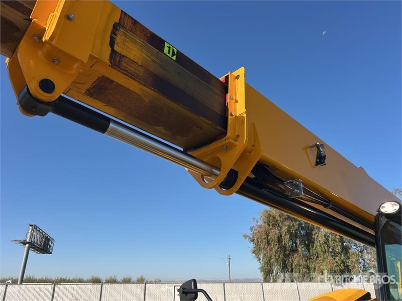 JCB 507-42 텔러 핸들러