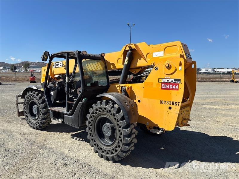 JCB 509.42 Teleskopiniai krautuvai