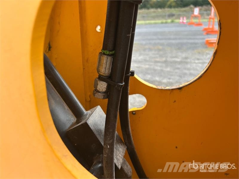 JCB 510-56 テレスコーピックハンドラー