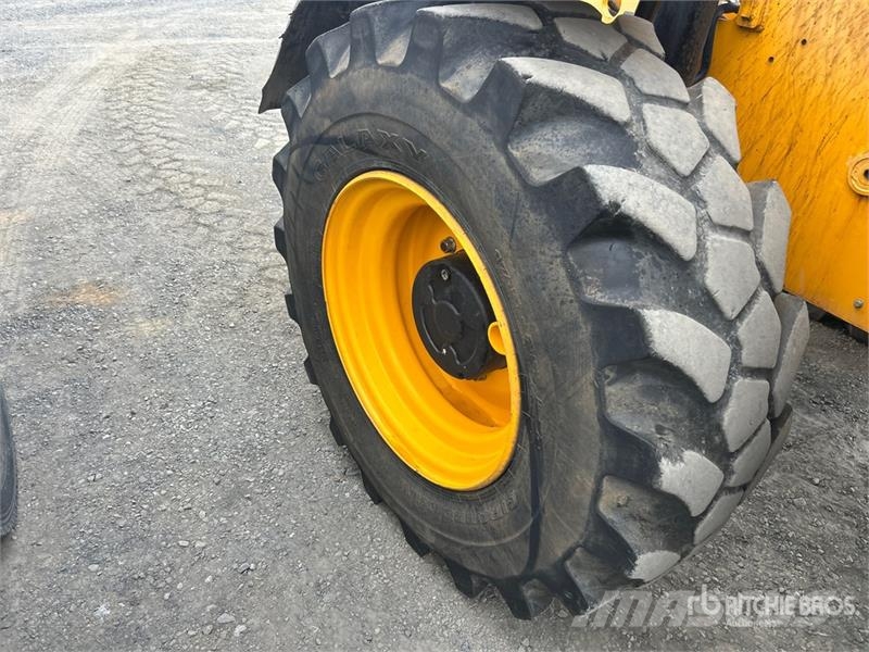 JCB 510-56 テレスコーピックハンドラー