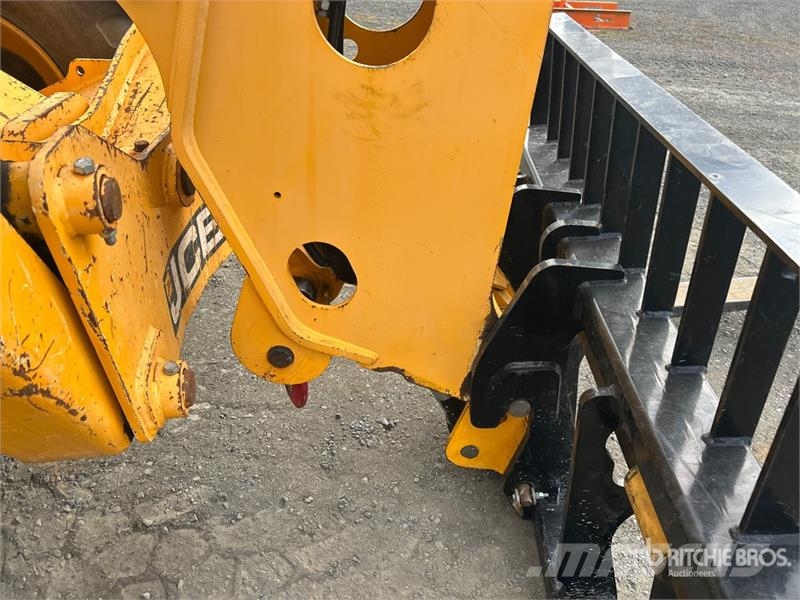 JCB 510-56 テレスコーピックハンドラー