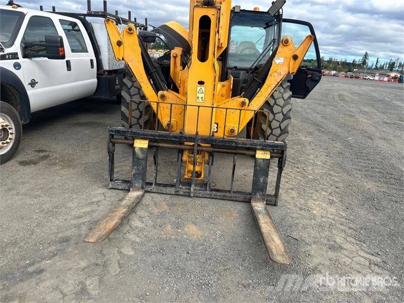 JCB 510-56 テレスコーピックハンドラー