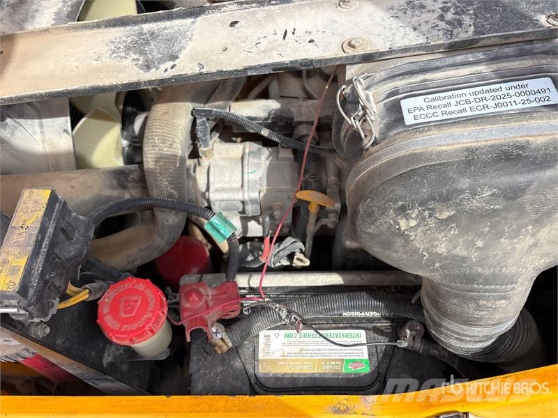 JCB 940 8000 lb 4x2 Rough Terrain Forklift Tereptargonca