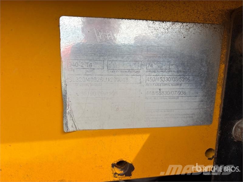 JCB 940 8000 lb 4x2 Rough Terrain Forklift Tereptargonca