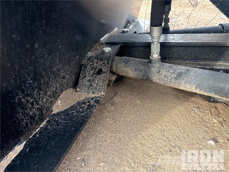 JCB SBM72 72 in Skid Steer Snow Pusher Hóeltakarítók