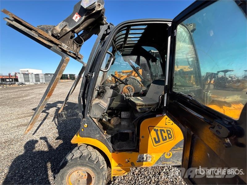 JCB TLT35D Teleskopski viljuškari