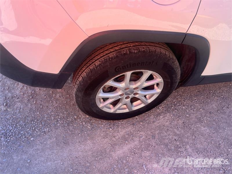 Jeep Cherokee 4WD SUV Cars