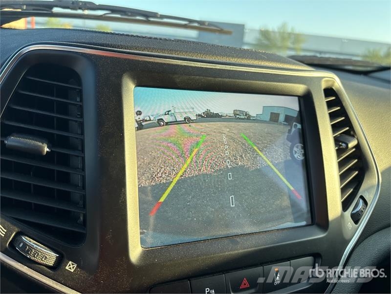 Jeep Cherokee 4WD SUV Auto