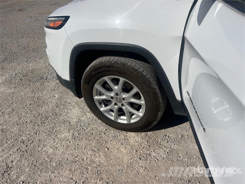Jeep Cherokee 4WD SUV Cars