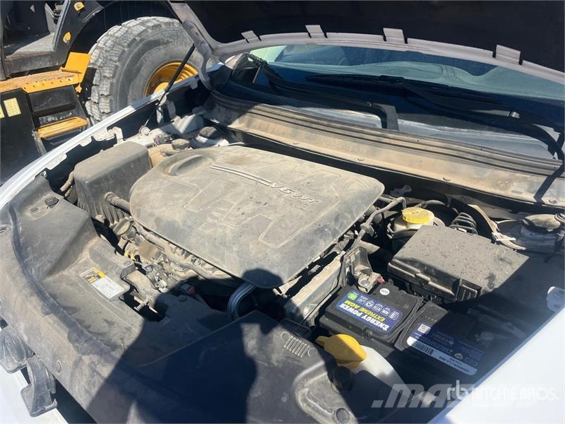 Jeep Cherokee 4x4 SUV Avtomobili