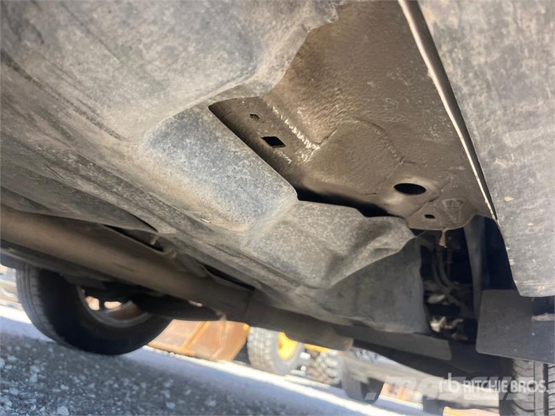 Jeep Cherokee 4x4 SUV Avtomobili