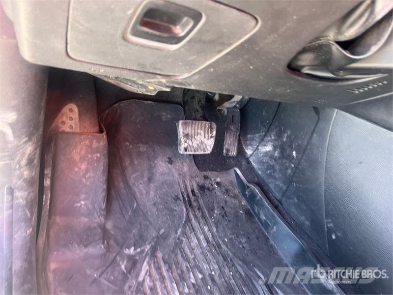 Jeep Cherokee 4x4 SUV Avtomobili