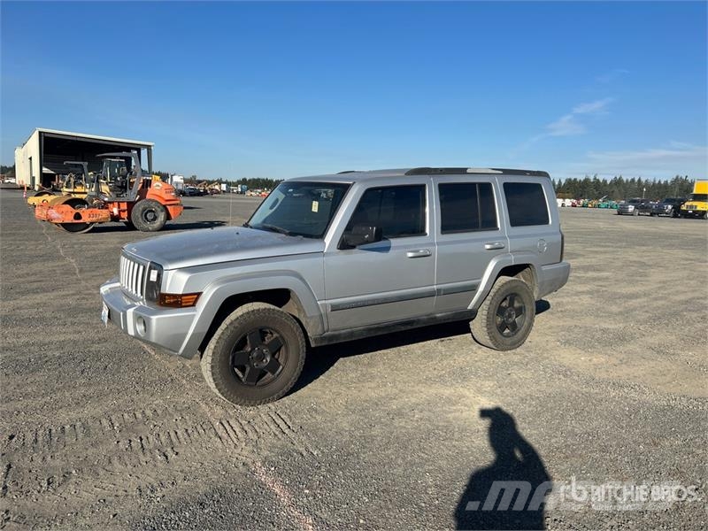 Jeep Commander 汽车
