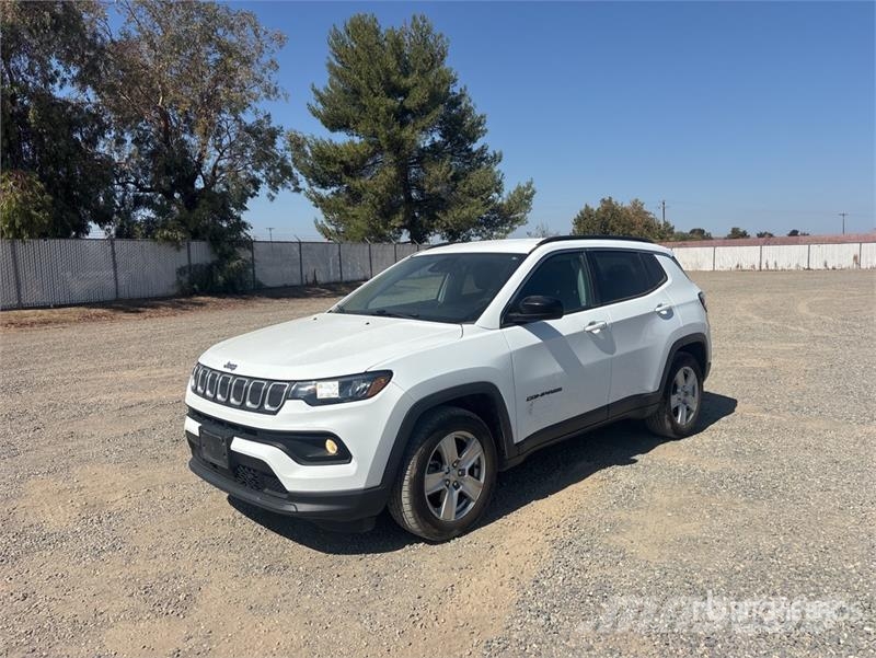 Jeep Compass Suv Latitude 2WD SUV Personbiler