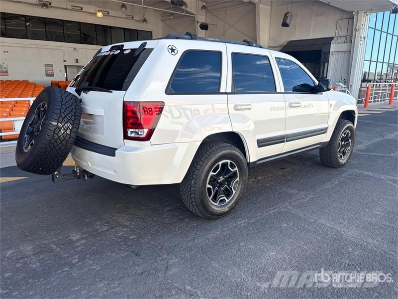Jeep Grand Cherokee Laredo 자동차