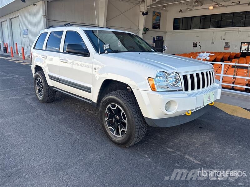 Jeep Grand Cherokee Laredo 자동차