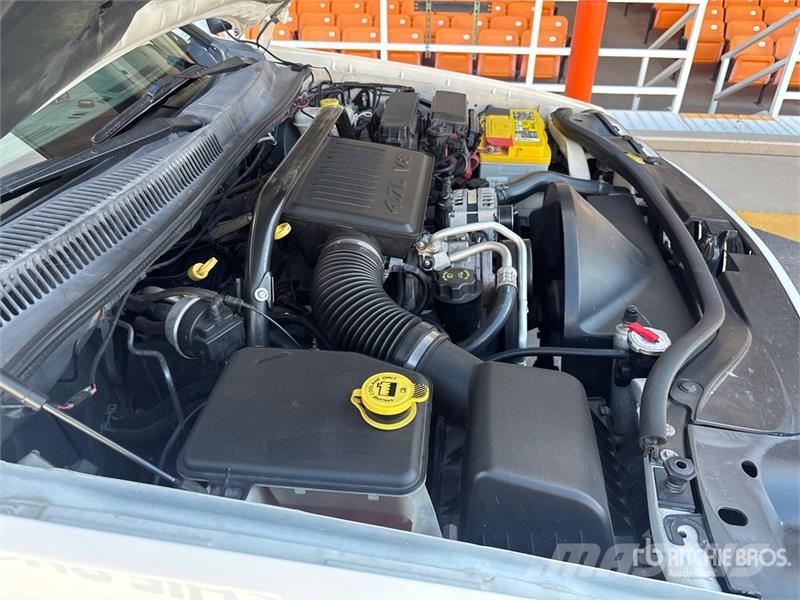 Jeep Grand Cherokee Laredo 자동차