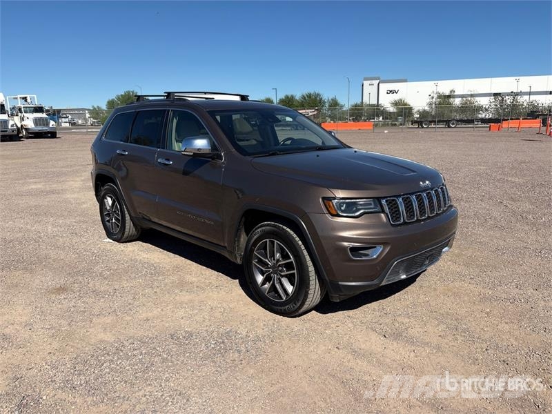 Jeep Grand Cherokee Limited 4WD SUV Avtomobili