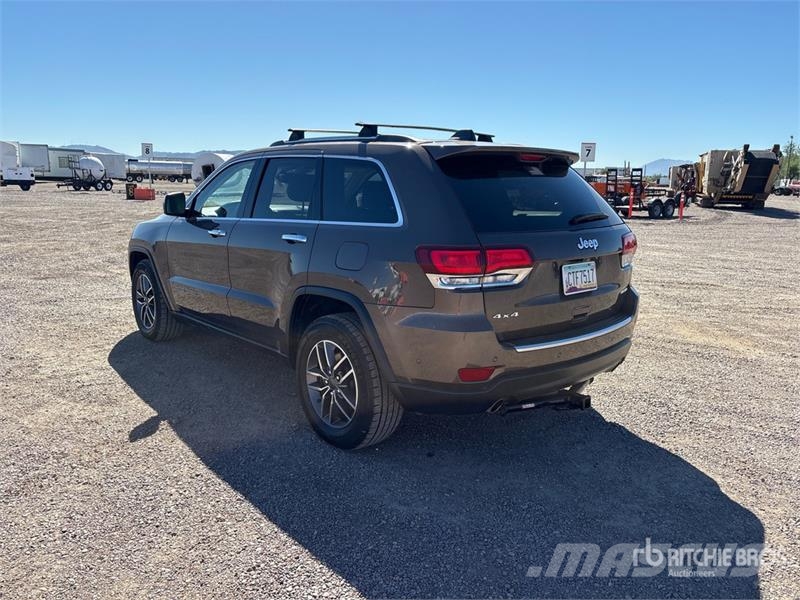 Jeep Grand Cherokee Limited 4WD SUV Avtomobili
