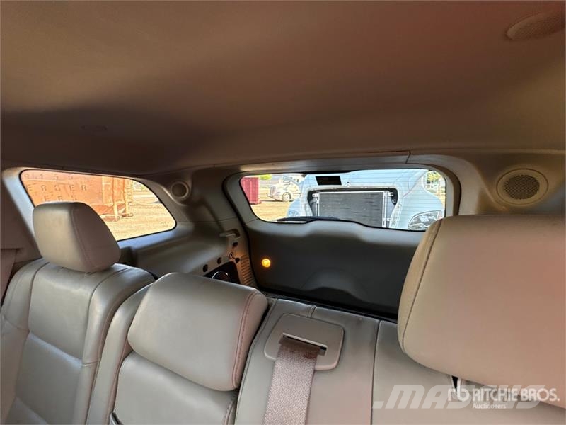 Jeep Grand Cherokee Limited 4WD SUV Avtomobili